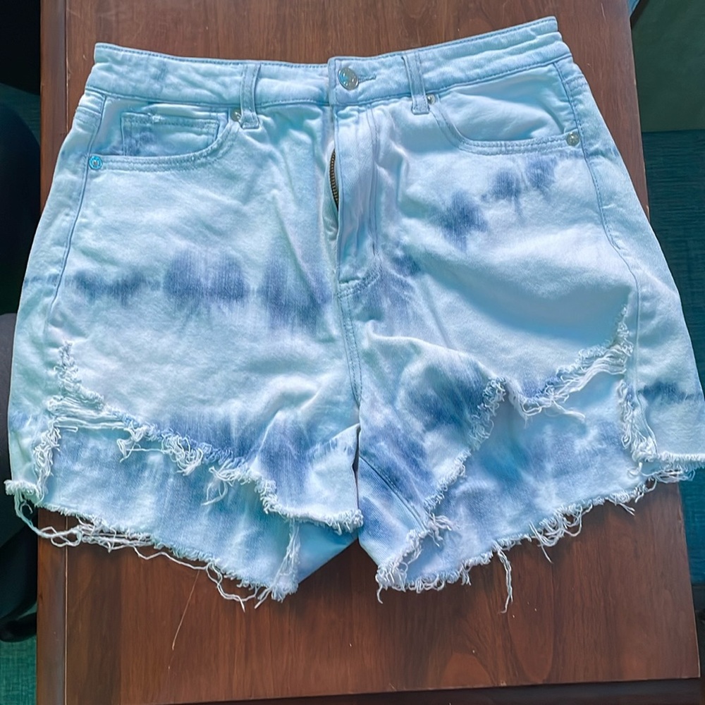 tie dye jean shorts